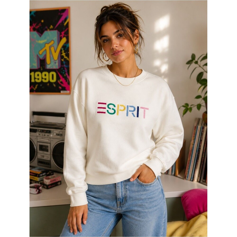 Esprit Retro Multicolor Embroidered Logo Sweatshirt. 90’s Style Size Medium